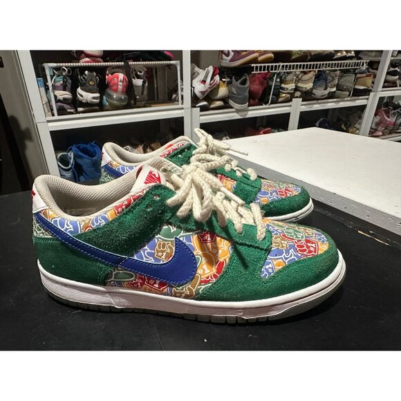 Nike Dunk Low "Foam Finger" GS DZ5299-300 Size 6Y/W7.5 - Picture 1 of 8